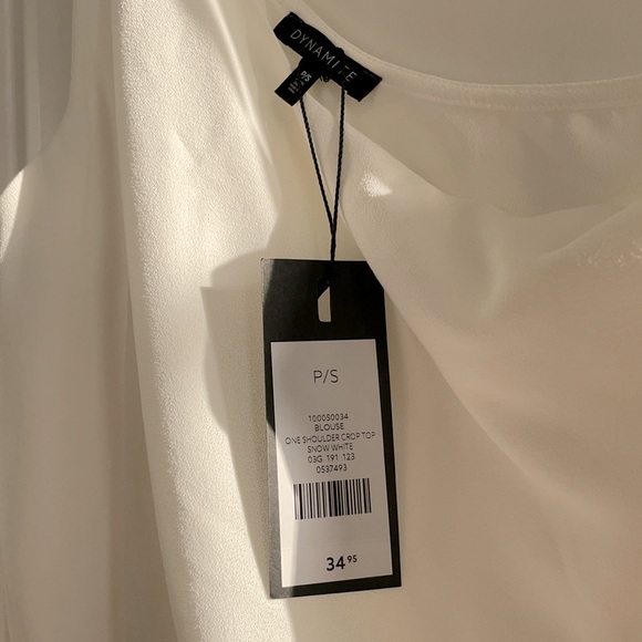 NWT Dynamite one shoulder cropped blouse - Picture 2 of 3